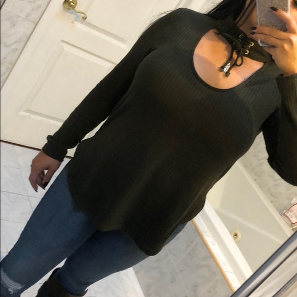 OLIVE RIBBED KNIT CHOKER TOP - Picture 3 of 5